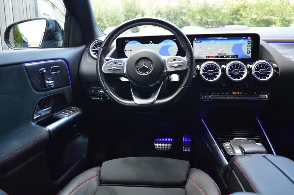 Mercedes-Benz EQA 250+ AMG-Line 71 kWh Led Panorama Memory C uit 2023, foto 4