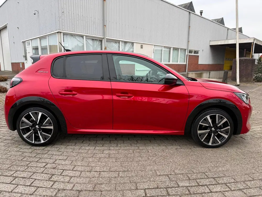 Peugeot 208 1.2 PureTech GT-Line AUTOMAAT PANO CARPLAY uit 2020, foto 10