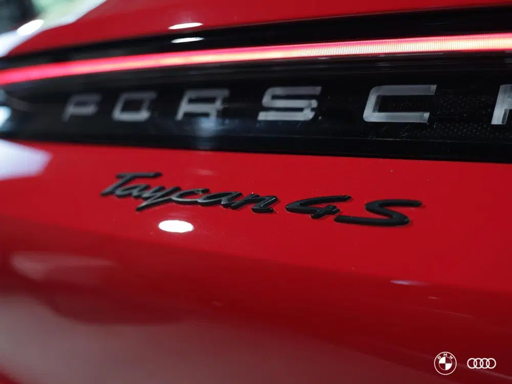 Porsche Taycan 4S 93 kWh uit 2022, foto 10