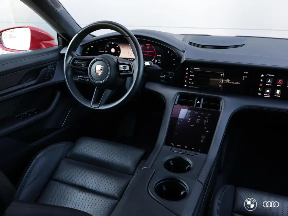 Porsche Taycan 4S 93 kWh uit 2022, foto 2