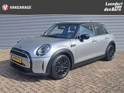 Mini Cooper 1.5 Cooper Camden Edition uit 2024