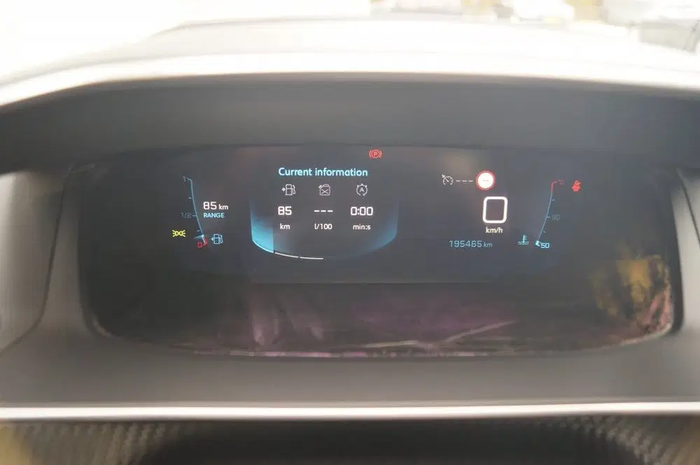 Peugeot 2008 1.2 PureTech Allure -NAVI-ECC-CAM-TREKHAAK uit 2021, foto 10