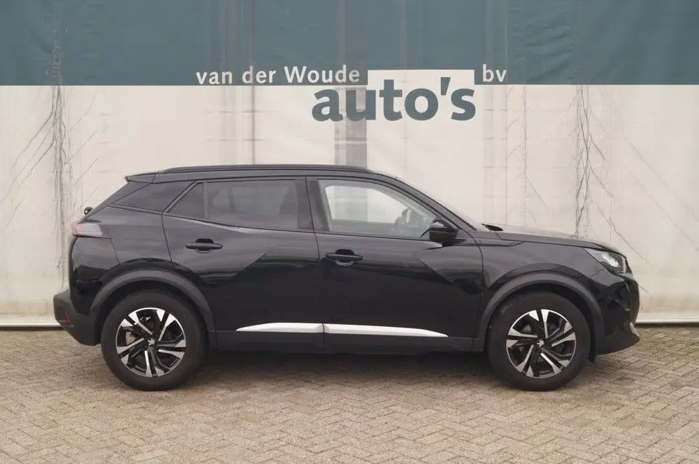 Peugeot 2008 1.2 PureTech Allure -NAVI-ECC-CAM-TREKHAAK uit 2021, foto 2