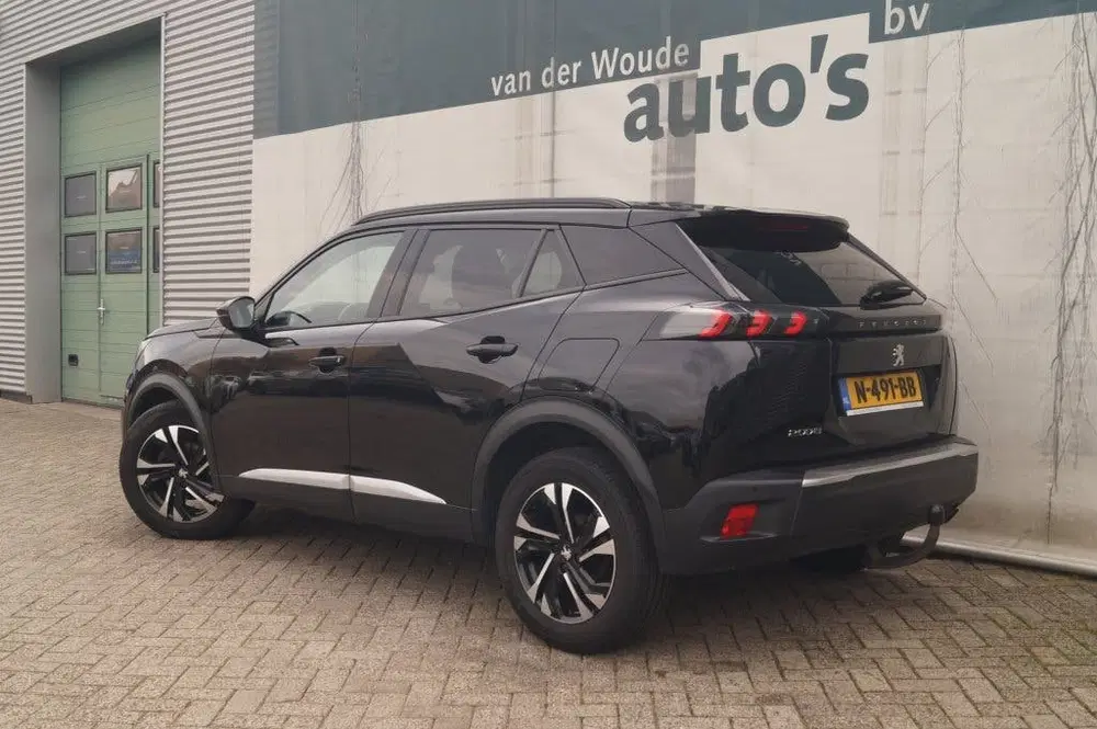 Peugeot 2008 1.2 PureTech Allure -NAVI-ECC-CAM-TREKHAAK uit 2021, foto 6