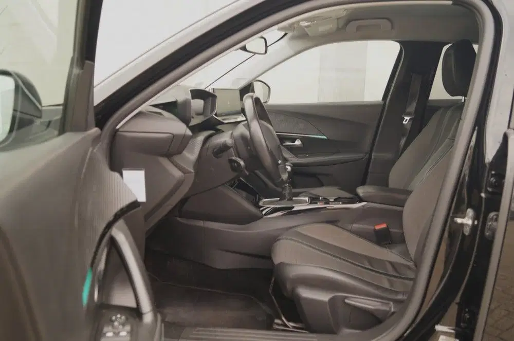Peugeot 2008 1.2 PureTech Allure -NAVI-ECC-CAM-TREKHAAK uit 2021, foto 7