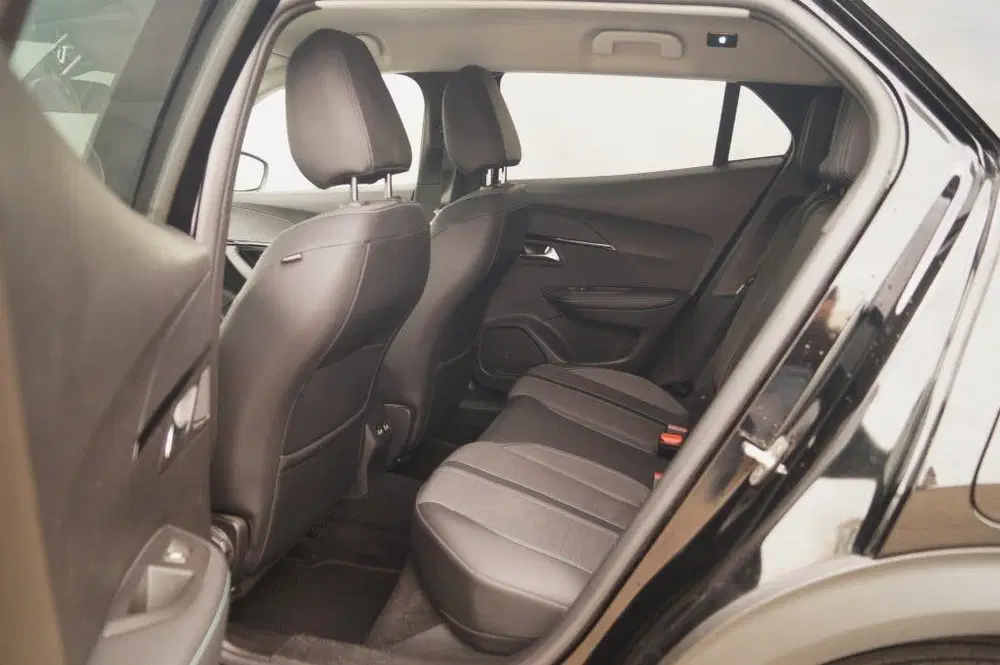 Peugeot 2008 1.2 PureTech Allure -NAVI-ECC-CAM-TREKHAAK uit 2021, foto 8