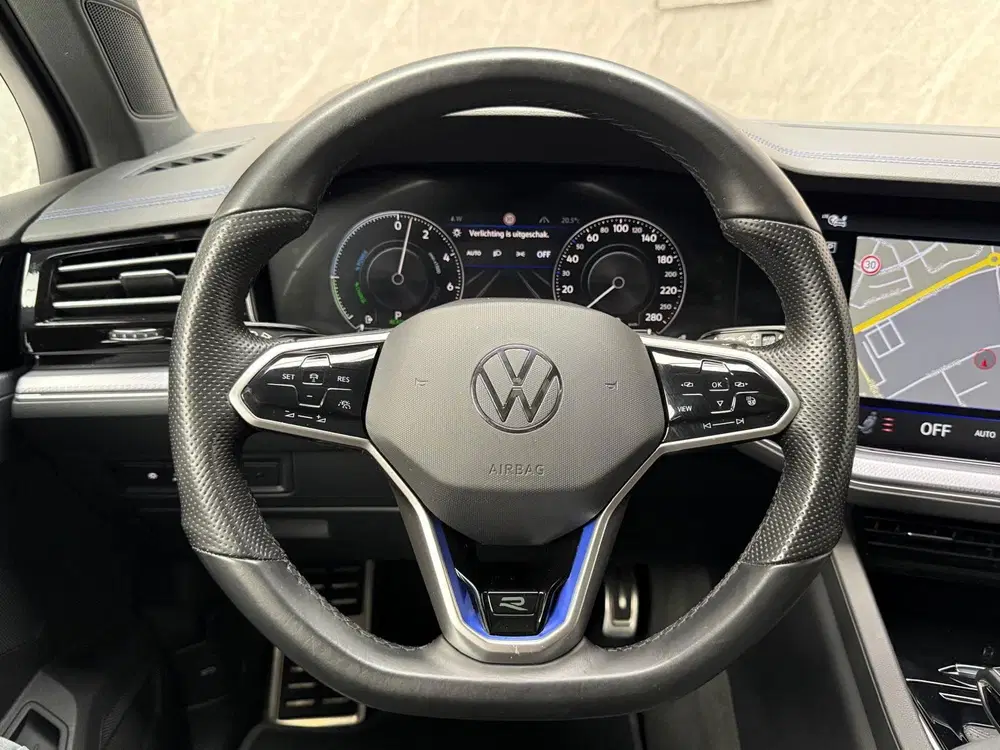 Volkswagen Touareg 3.0 TSi eHybrid 4MOTION R uit 2020, foto 14