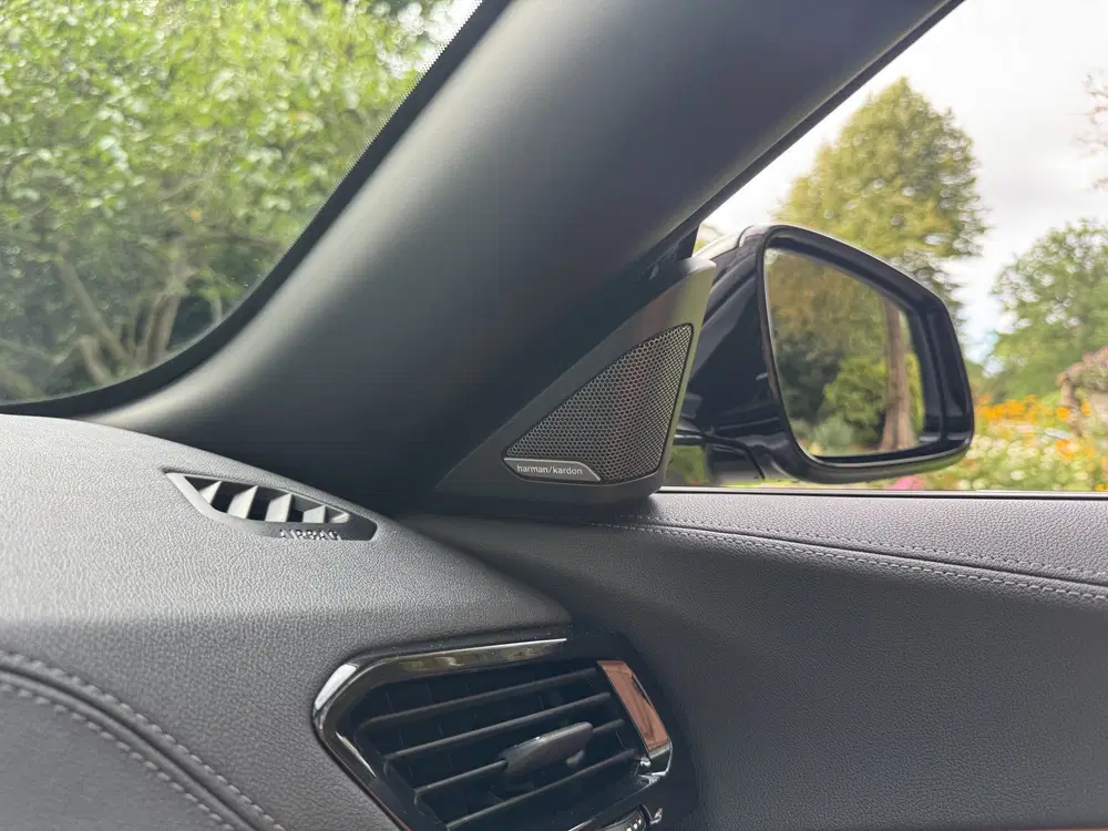 BMW Z4 M40i uit 2022, foto 12