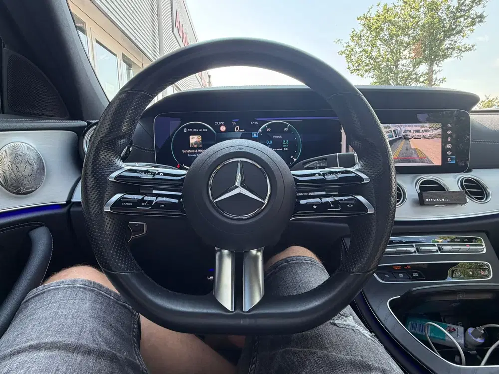 Mercedes-Benz E-Klasse 300 e Business Solution AMG uit 2022, foto 12