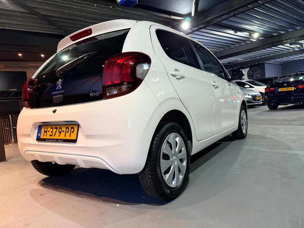 Peugeot 108 uit 2020, foto 13
