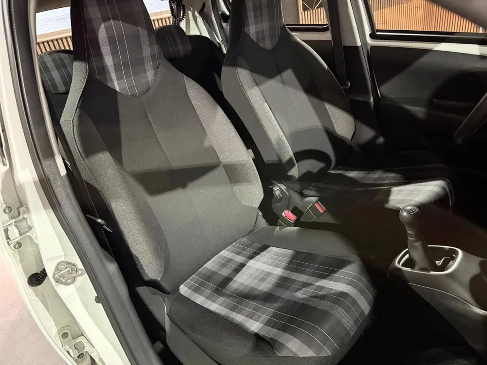 Peugeot 108 uit 2020, foto 8