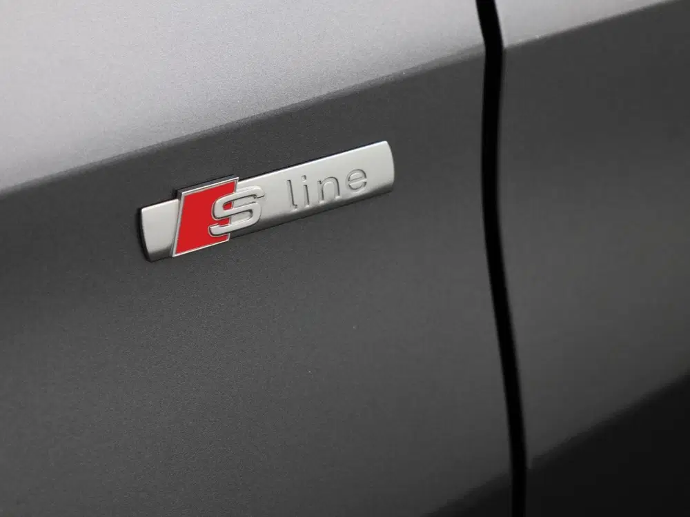Audi A3 30 TFSI S edition uit 2023, foto 14