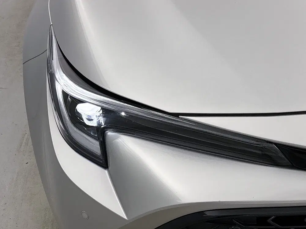 Toyota Corolla Hybrid 140 Dynamic uit 2025, foto 12