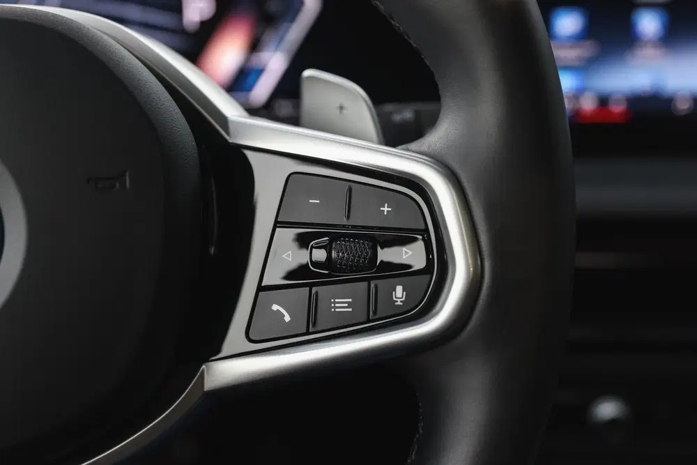 BMW 3-serie 330e M Sport Automaat uit 2025, foto 15