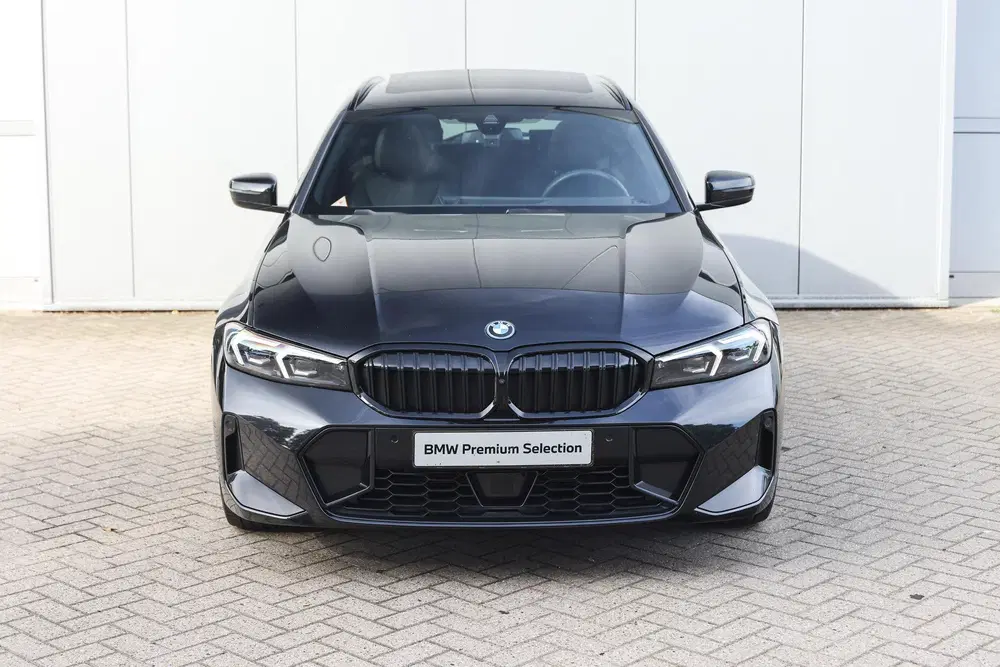 BMW 3-serie 330e M Sport Automaat uit 2025, foto 6