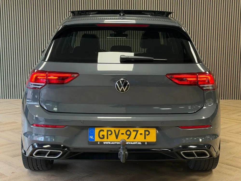 Volkswagen Golf 2.0 TDI R-Line Business AUT. PANO TREKHAAK uit 2023, foto 5
