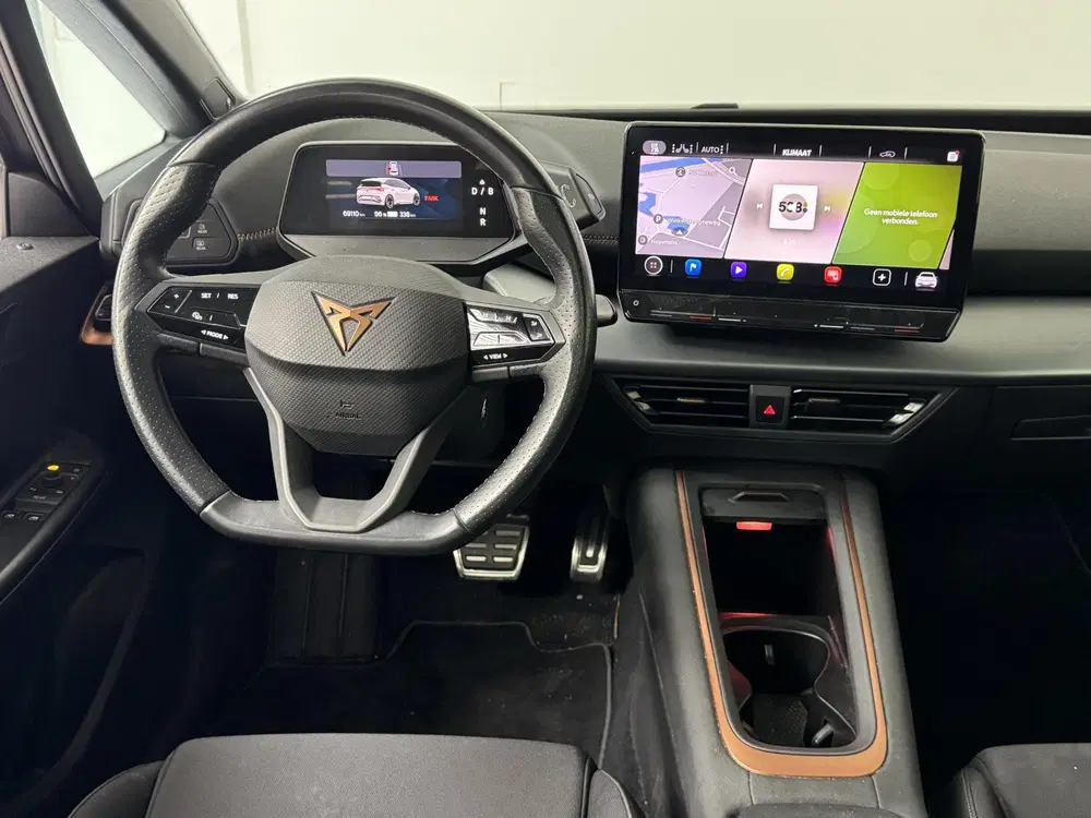 Cupra Born Adrenaline 62 kWh uit 2022, foto 11