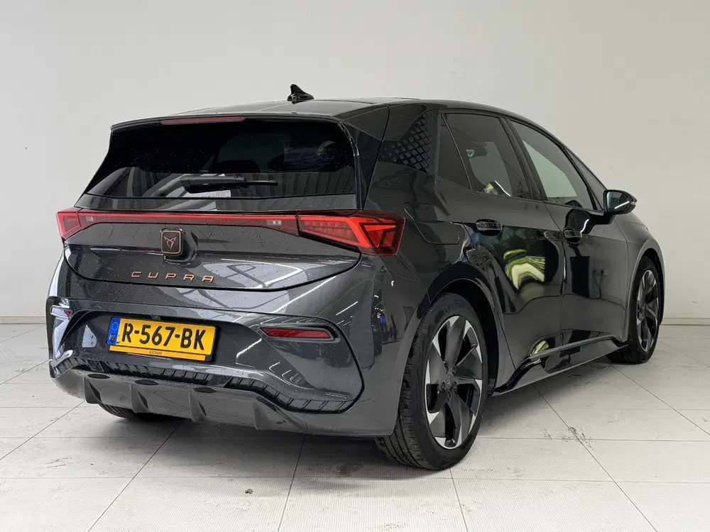Cupra Born Adrenaline 62 kWh uit 2022, foto 2