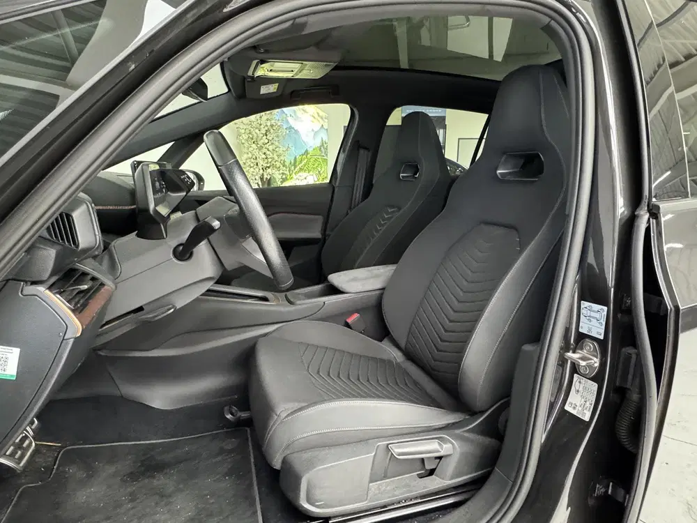 Cupra Born Adrenaline 62 kWh uit 2022, foto 8
