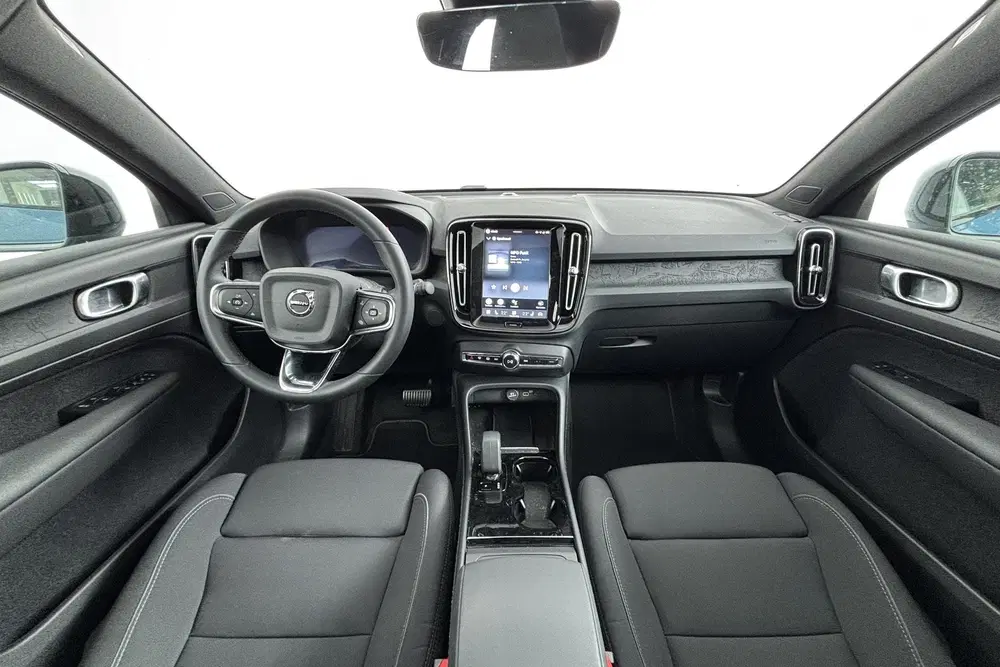 Volvo C40 Single Motor Extened Range Core 82 kWh Sti uit 2024, foto 2
