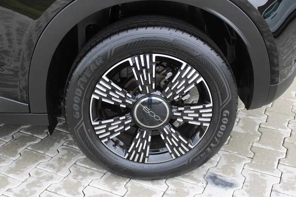 Fiat 600 1.2 Hybrid Urban uit 2025, foto 9