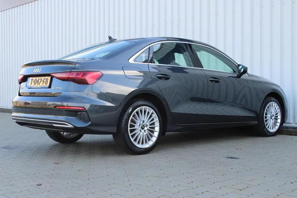 Audi A3 30 TFSI Advanced edition uit 2023, foto 3
