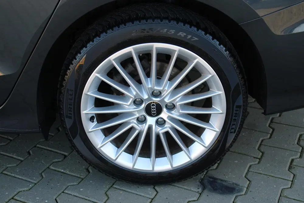 Audi A3 30 TFSI Advanced edition uit 2023, foto 7