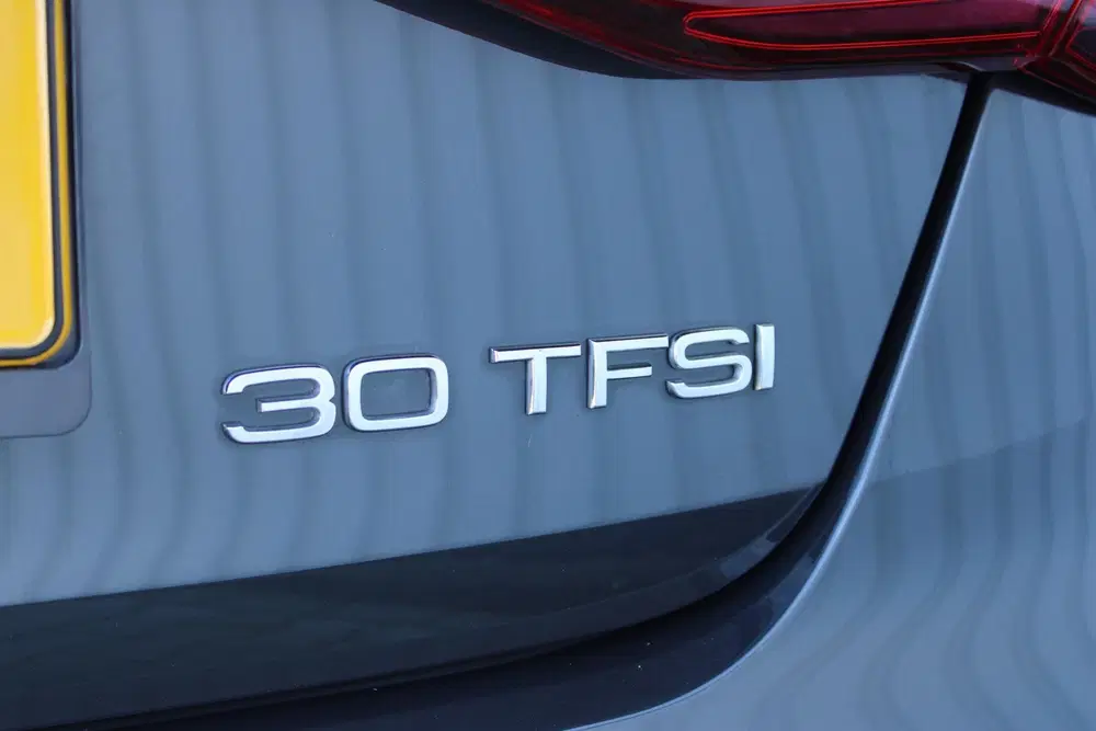 Audi A3 30 TFSI Advanced edition uit 2023, foto 9