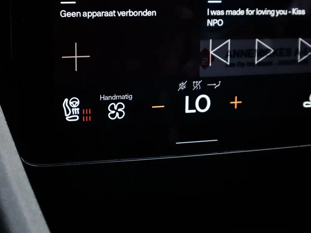 Polestar 2 Long Range Dual Motor Launch Edition 78kWh uit 2021, foto 11