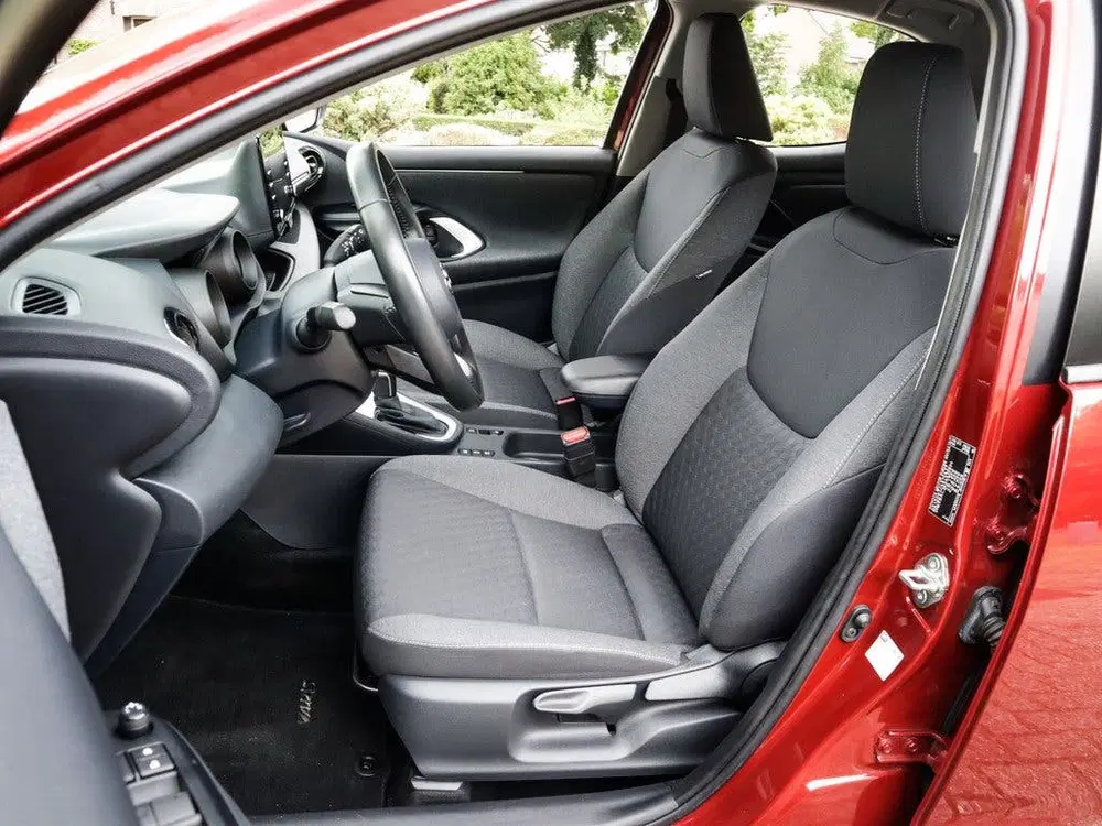 Toyota Yaris 1.5 Hybrid Business Plus 1e-Eig. & Keurig uit 2021, foto 7