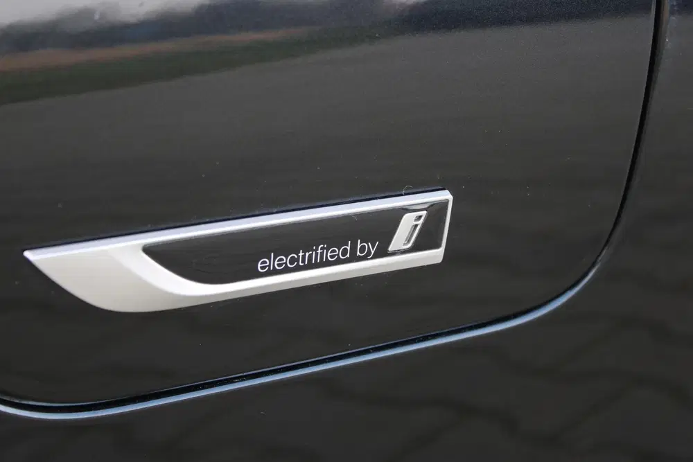 BMW 5-serie 545e xDrive M-sport black edition uit 2022, foto 8