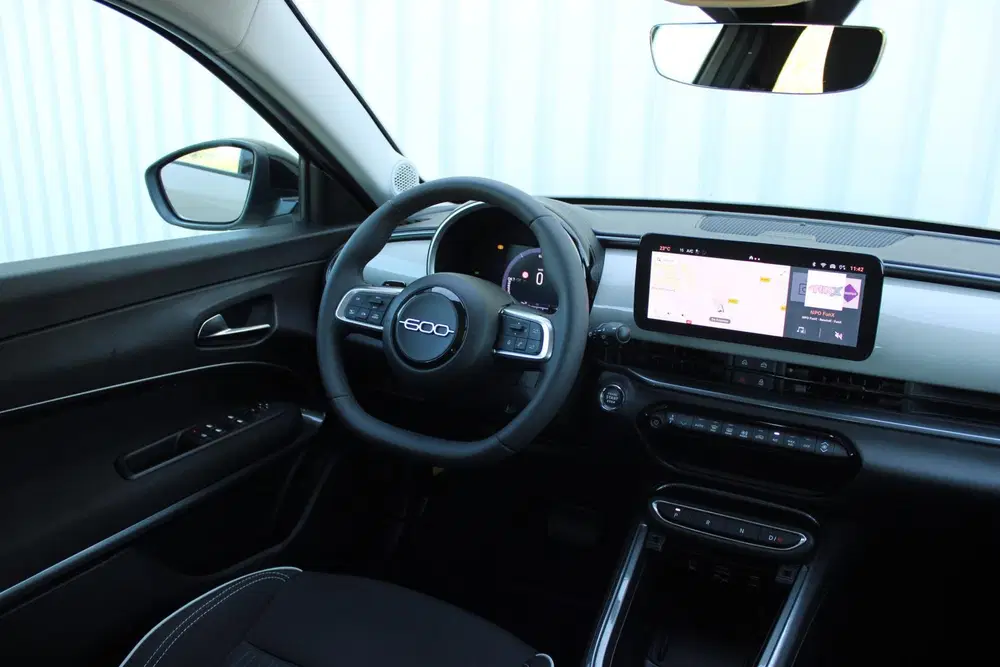 Fiat 600 1.2 Hybrid Pop uit 2025, foto 2