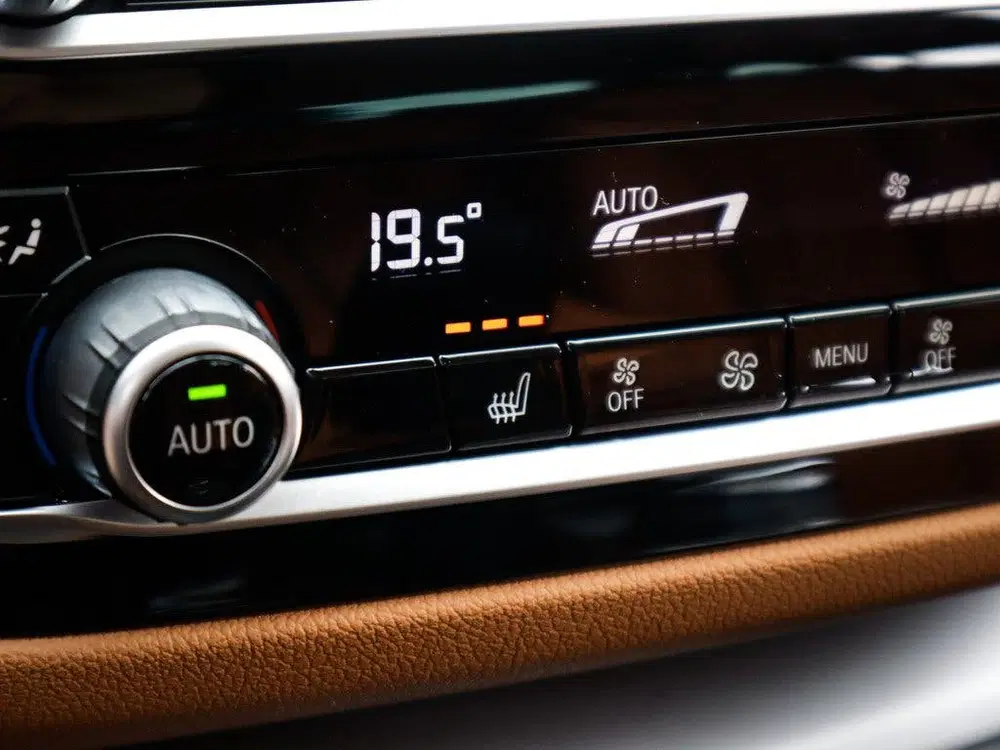 BMW 5-serie 545e xDrive Business Edition Plus 1e-Eig. uit 2021, foto 14