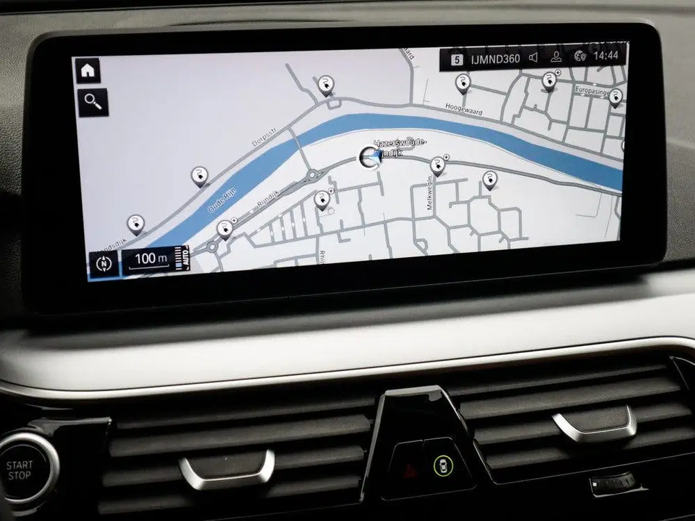 BMW 5-serie 545e xDrive Business Edition Plus 1e-Eig. uit 2021, foto 8