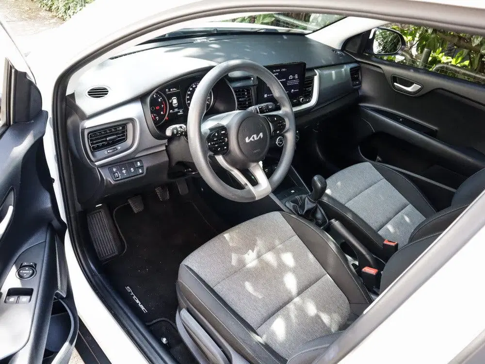 Kia Stonic 1.0 T-GDi MHEV ComfortLine 1e-Eig. & Keuri uit 2022, foto 3