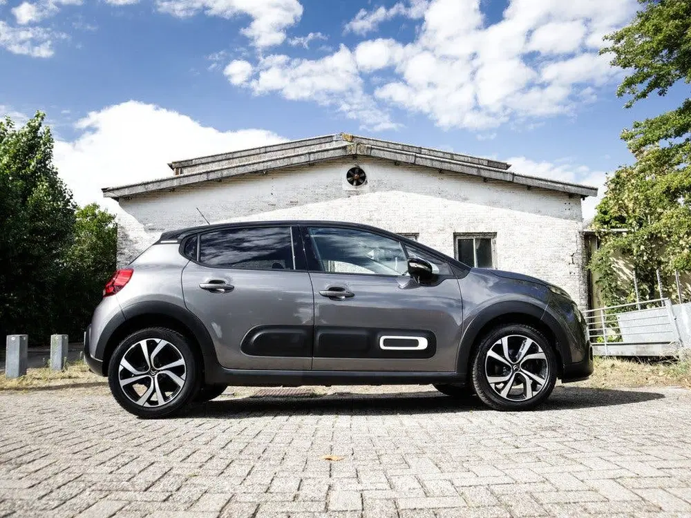 Citroën C3 Citroen C3 1.2 PureTech Shine 1e-Eig. & De uit 2021, foto 4