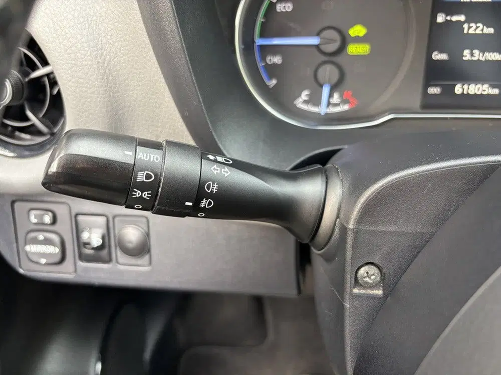 Toyota Yaris 1.5 Hybrid Dynamic 1e-Eig. & Keurig-Onderh uit 2019, foto 11