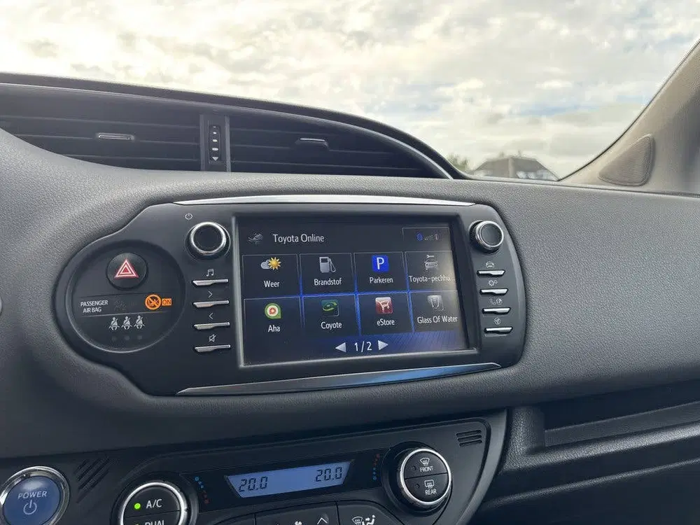 Toyota Yaris 1.5 Hybrid Dynamic 1e-Eig. & Keurig-Onderh uit 2019, foto 15