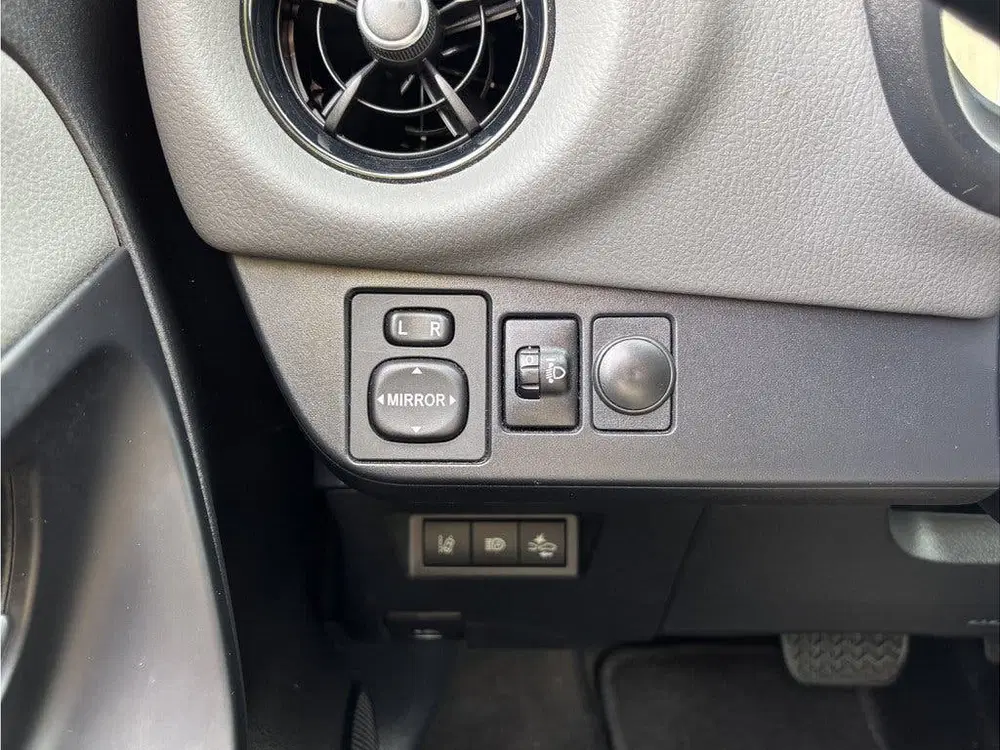 Toyota Yaris 1.5 Hybrid Dynamic 1e-Eig. & Keurig-Onderh uit 2019, foto 7