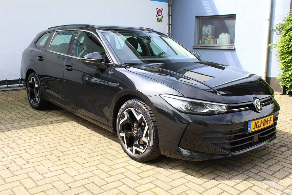 Volkswagen Passat 1.5 eTSI 150 pk uit 2024, foto 4
