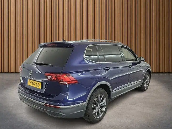 Volkswagen Tiguan Allspace 1.5 TSI Life Business 7p. 1e-Eig. uit 2023, foto 2