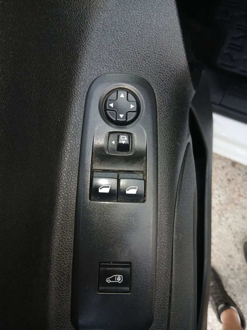 Opel Combo 1.5D L2H1 Edition uit 2021, foto 4