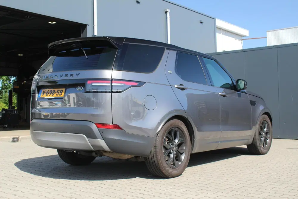 Land Rover Discovery 2.0 Td4 HSE Luxury uit 2019, foto 3