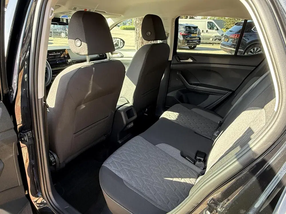 Volkswagen T-Cross 1.0 TCR Life Edition automaat uit 2024, foto 6