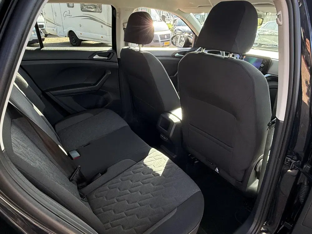 Volkswagen T-Cross 1.0 TCR Life Edition automaat uit 2024, foto 7