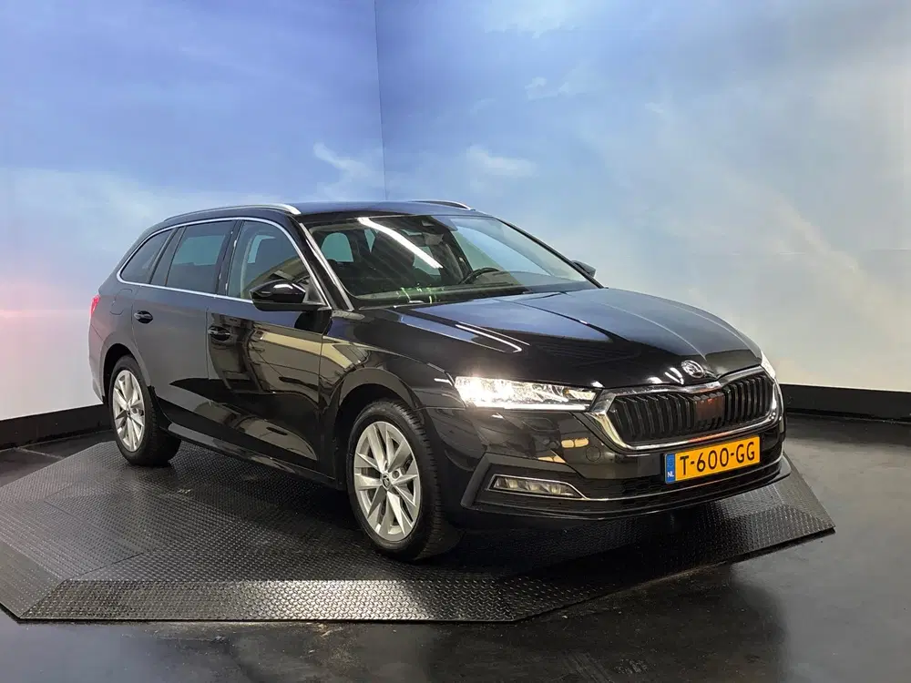 Skoda Octavia 1.0 TSI Business Edition Plus Trekhaak uit 2023, foto 6