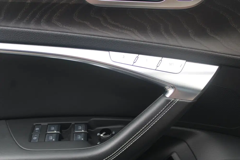 Audi A7 50 TFSI e Quattro S-Line uit 2020, foto 7