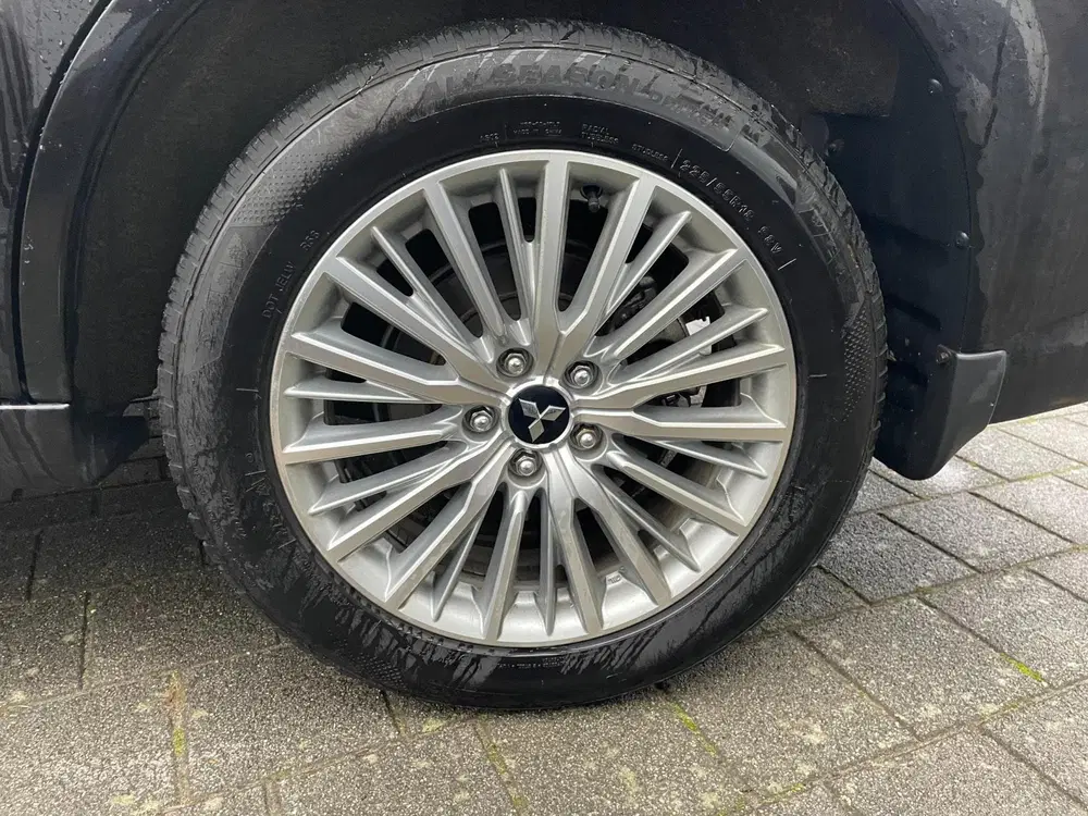 Mitsubishi Outlander 2.4 PHEV Instyle NL-auto uit 2019, foto 6