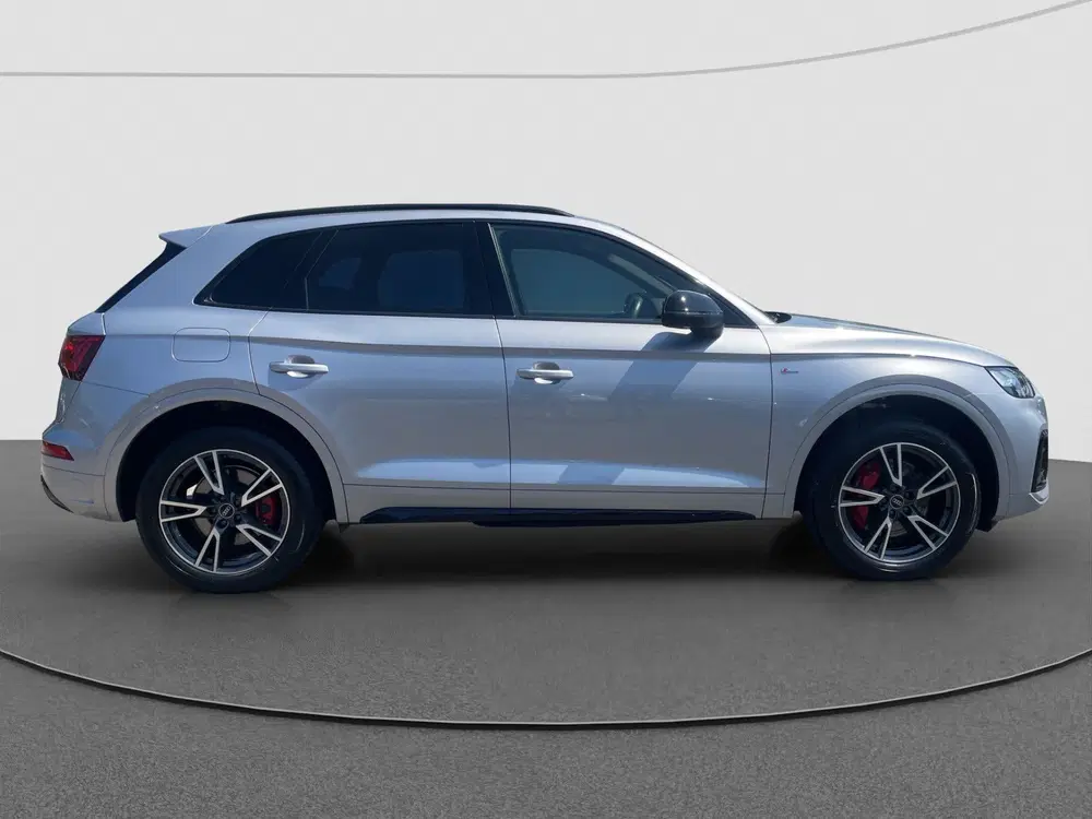 Audi Q5 55 TFSI e S-Line uit 2023, foto 5
