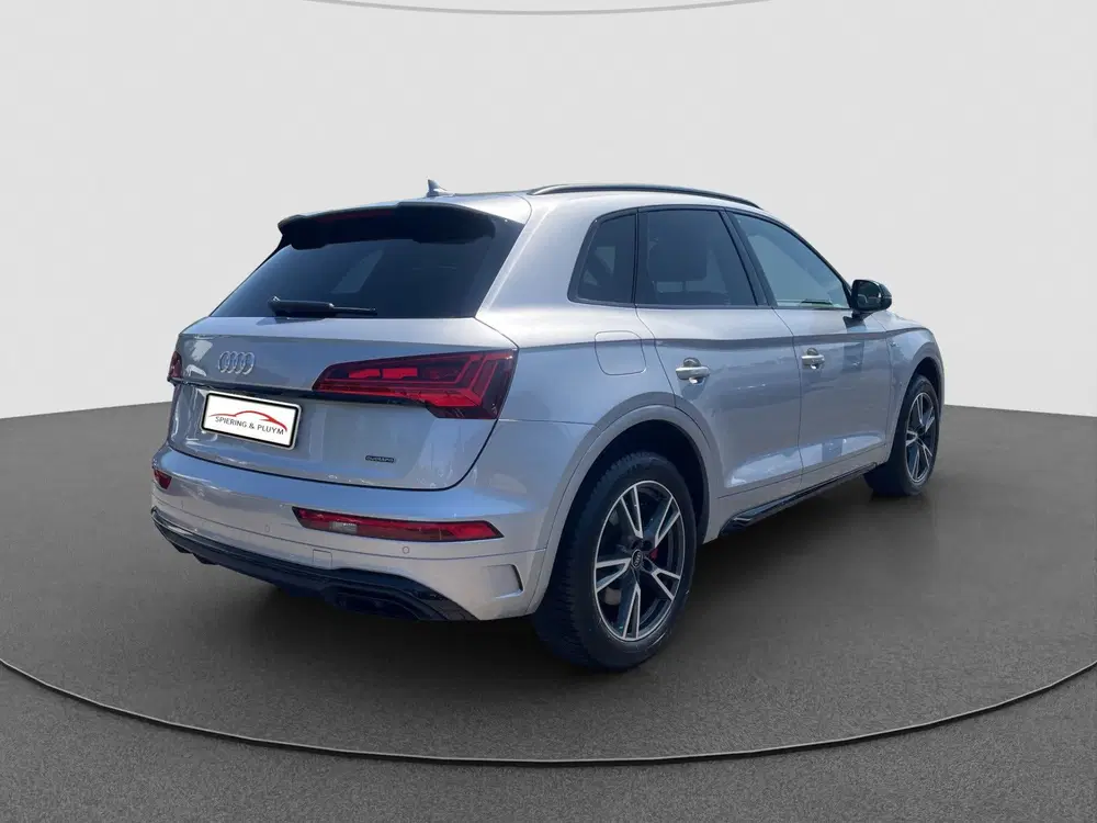 Audi Q5 55 TFSI e S-Line uit 2023, foto 6